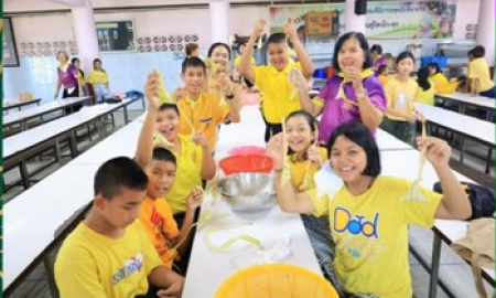 สืบสานประเพณี! บ้านสุไหงโก-ลก จัดกิจกรรมธรรมศึกษา 